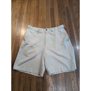 Haggar Mens 40 Khaki Beige Expandable Waist Performance Chino Bermuda Shorts